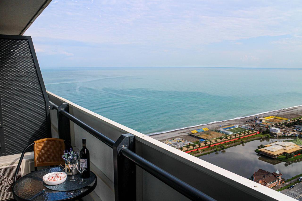 Orbi Batumi City Beach View Hotel Dış mekan fotoğraf