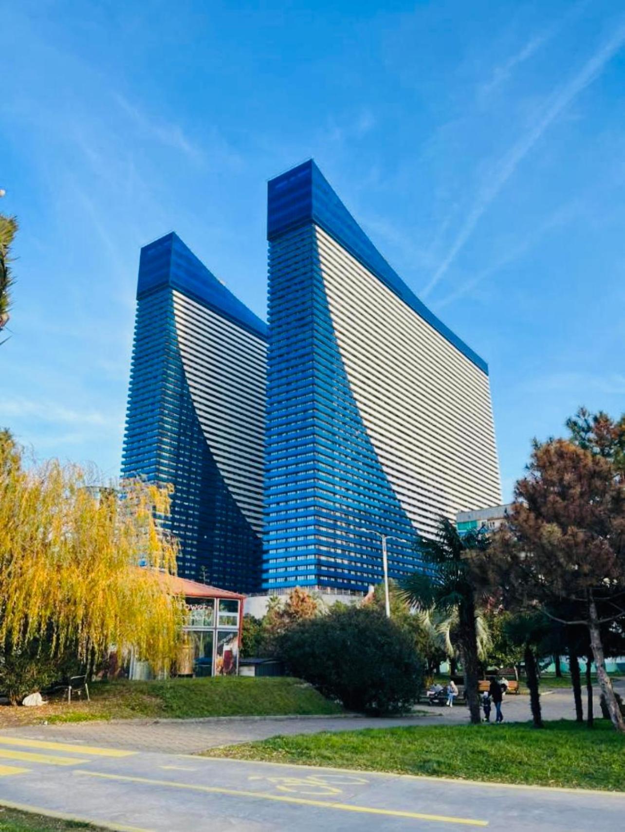 Orbi Batumi City Beach View Hotel Dış mekan fotoğraf