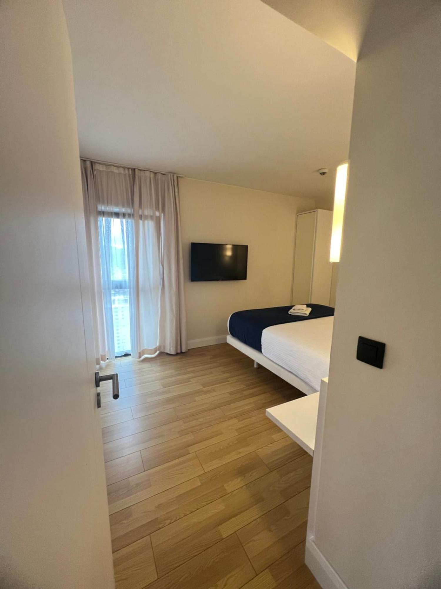 Orbi Batumi City Beach View Hotel Dış mekan fotoğraf